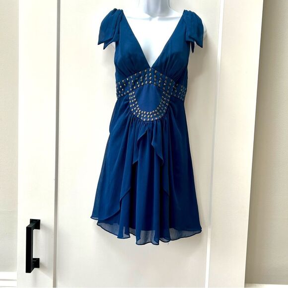 BCBGeneration blue studded sleeveless‎ party dress woman’s size 6 - Picture 1 of 8